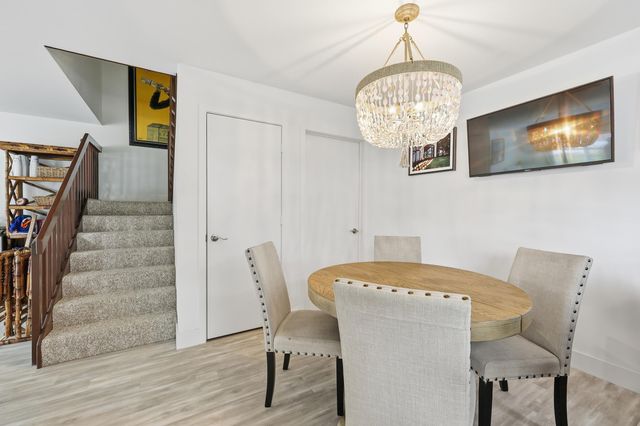 1934 Stratford Way, West Palm Beach, FL 33409