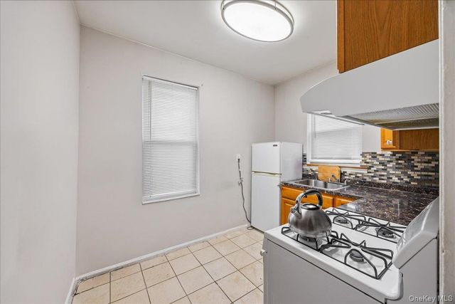 2953 Harding Avenue, Bronx, NY 10465