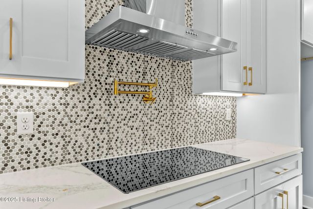 4802 Sycamore Ridge Ln, La Grange, KY 40031