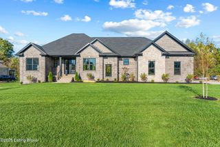 4802 Sycamore Ridge Ln, La Grange, KY 40031