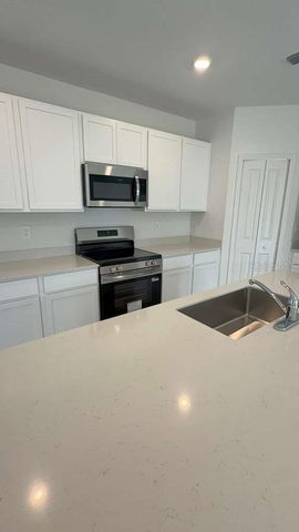 3619 HARDMAN DRIVE, Lake Wales, FL 33853