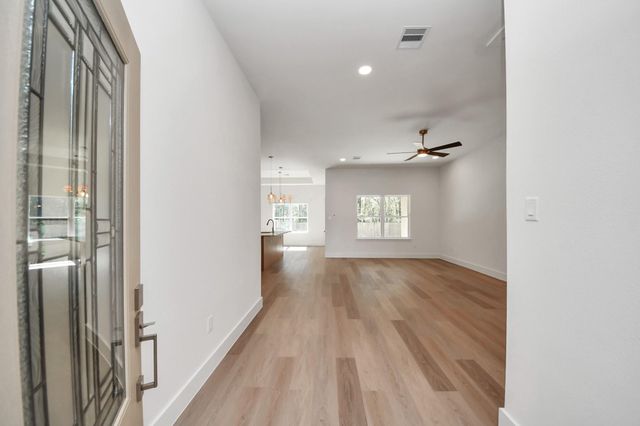 16276 Jeet Street, Conroe, TX 77306