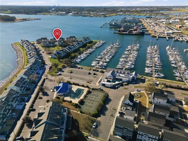 5308 Spy Glass DR, Norfolk, VA 23518