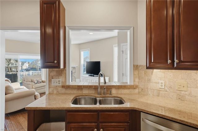 5308 Spy Glass DR, Norfolk, VA 23518