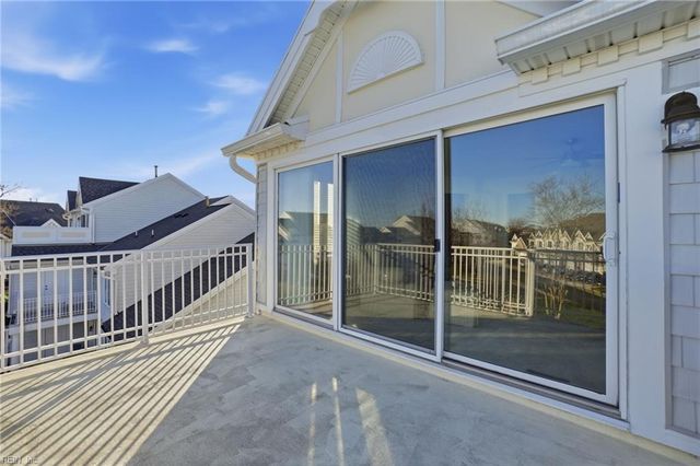 5308 Spy Glass DR, Norfolk, VA 23518