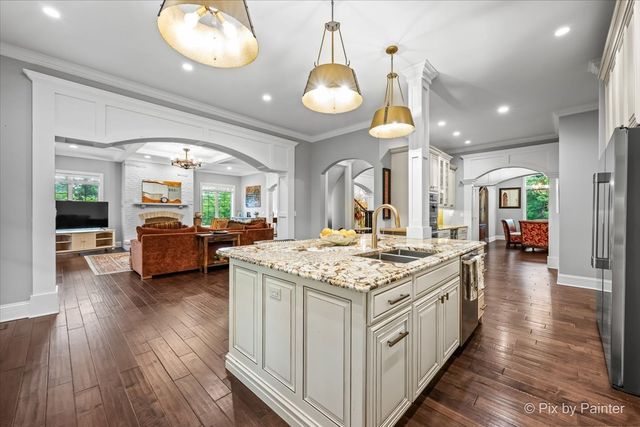 117 N. Wynstone Drive, North Barrington, IL 60010