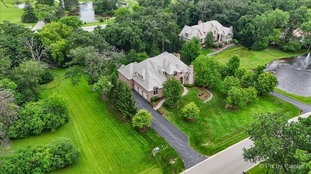 117 N. Wynstone Drive, North Barrington, IL 60010