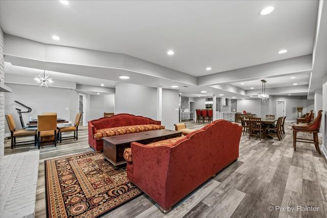 117 N. Wynstone Drive, North Barrington, IL 60010