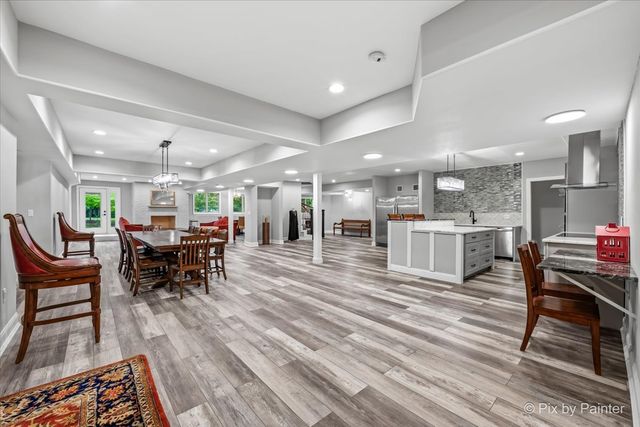 117 N. Wynstone Drive, North Barrington, IL 60010
