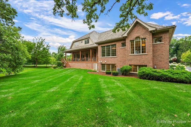 117 N. Wynstone Drive, North Barrington, IL 60010