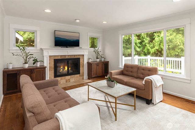 2513 265th Avenue NE, Redmond, WA 98053