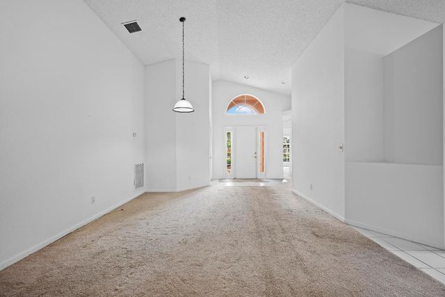 1899 Oak Berry Circle, Wellington, FL 33414