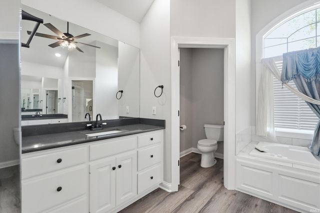 11414 Chestnut Ridge Drive, Fort Wayne, IN 46814