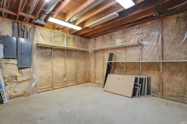 11414 Chestnut Ridge Drive, Fort Wayne, IN 46814