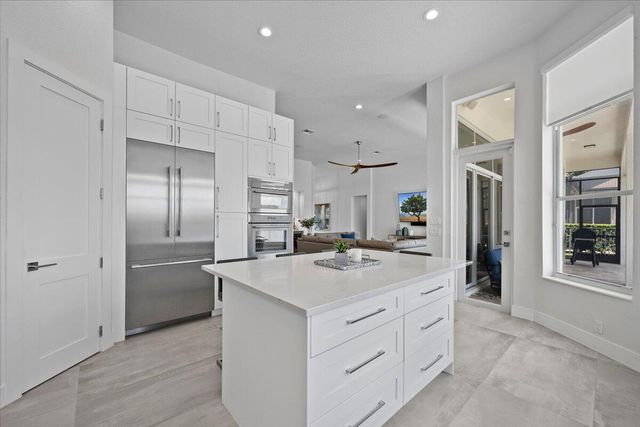 7676 Ironhorse Boulevard, West Palm Beach, FL 33412