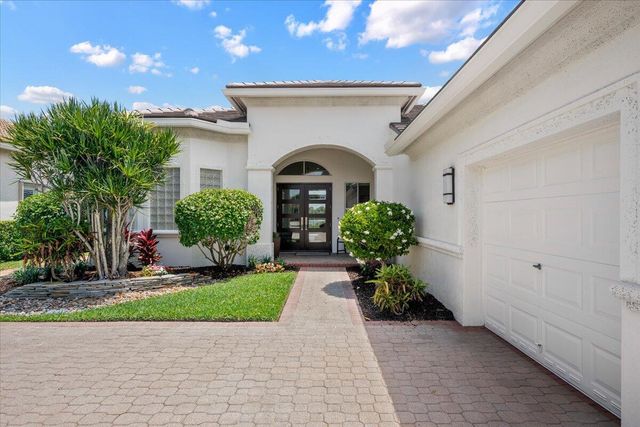 7676 Ironhorse Boulevard, West Palm Beach, FL 33412