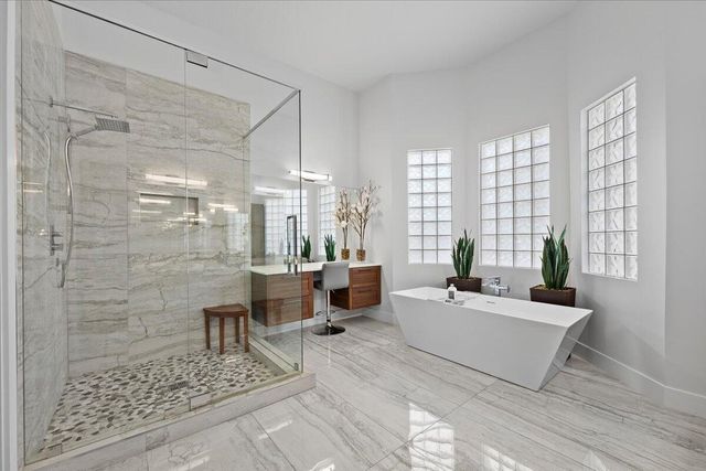 7676 Ironhorse Boulevard, West Palm Beach, FL 33412