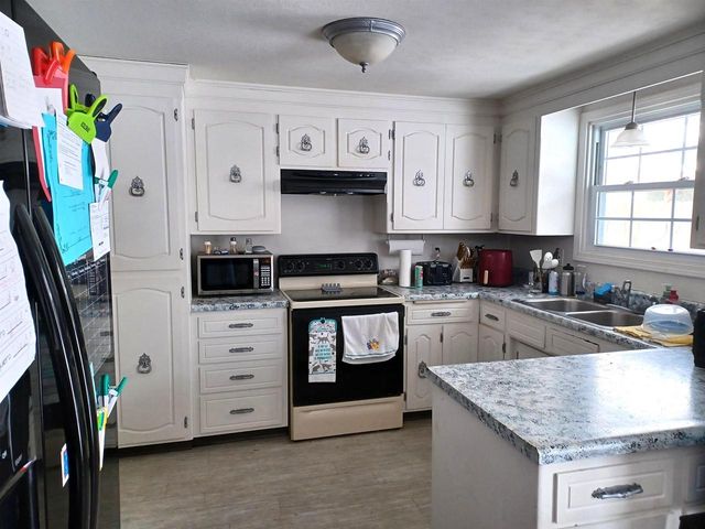 1151 ROCKWELL ROAD, Green Bay, WI 54313