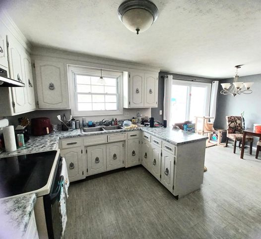 1151 ROCKWELL ROAD, Green Bay, WI 54313