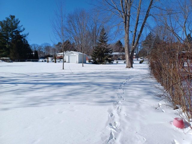 1151 ROCKWELL ROAD, Green Bay, WI 54313