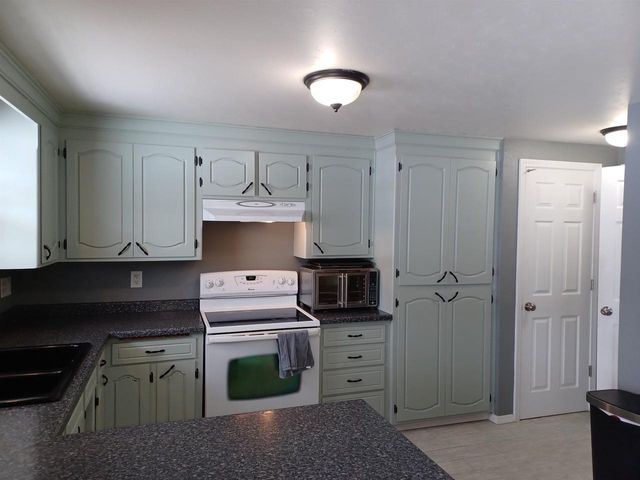 1151 ROCKWELL ROAD, Green Bay, WI 54313