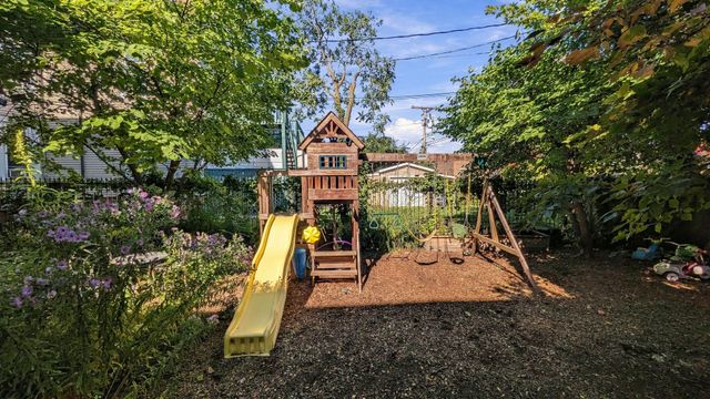 5559 S Blackstone Avenue 3, Chicago, IL 60637