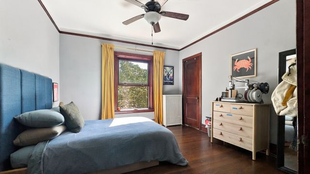 5559 S Blackstone Avenue 3, Chicago, IL 60637