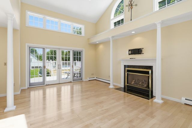 35 Spartan Arrow Rd 35, Littleton, MA 01460