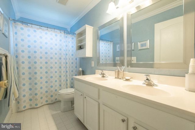 4 MARSHALL CT, Glen Mills, PA 19342