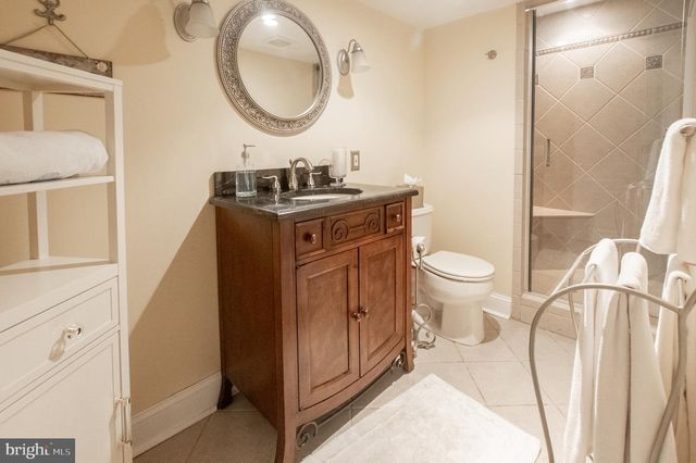 4 MARSHALL CT, Glen Mills, PA 19342