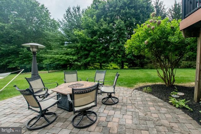 4 MARSHALL CT, Glen Mills, PA 19342