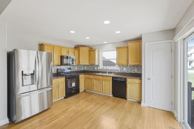 726 Flowering Cherry Court, Blacklick, OH 43004