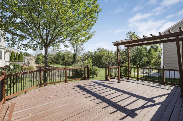 726 Flowering Cherry Court, Blacklick, OH 43004