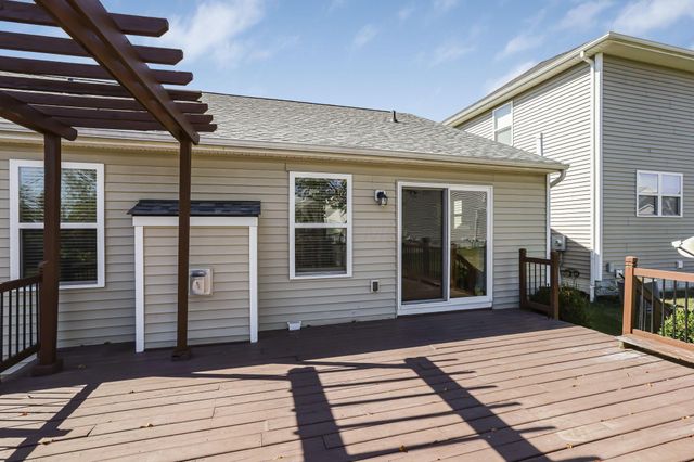 726 Flowering Cherry Court, Blacklick, OH 43004