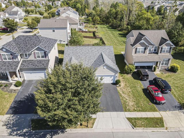 726 Flowering Cherry Court, Blacklick, OH 43004