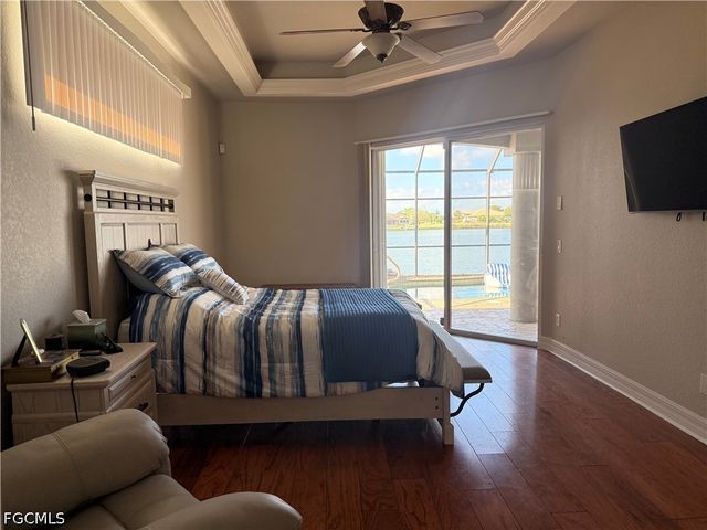 1028 Hancock Bridge PKWY, Cape Coral, FL 33990