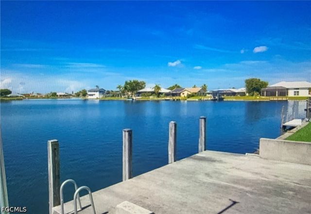 1028 Hancock Bridge PKWY, Cape Coral, FL 33990