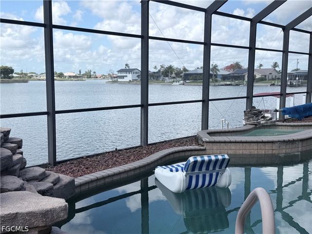 1028 Hancock Bridge PKWY, Cape Coral, FL 33990