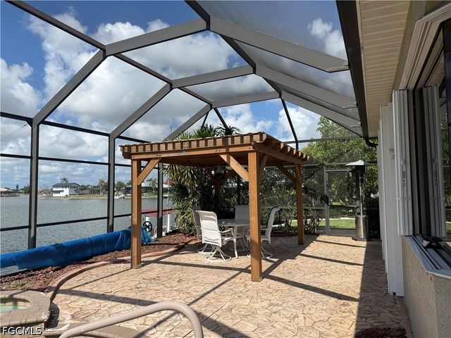 1028 Hancock Bridge PKWY, Cape Coral, FL 33990