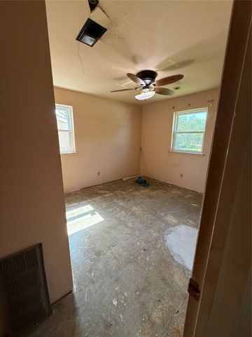 5917 Haney Drive, Watauga, TX 76148