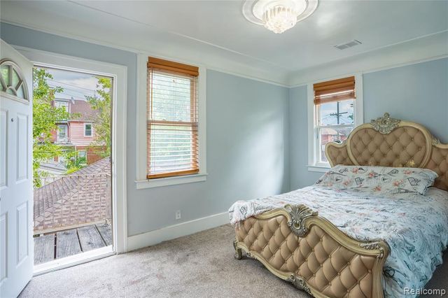 7312 Theisen Street, Dearborn, MI 48126