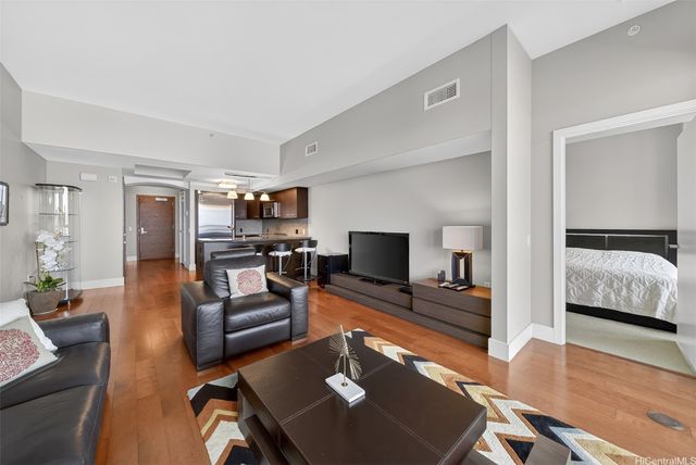 1837 Kalakaua Avenue 3503, Honolulu, HI 96815