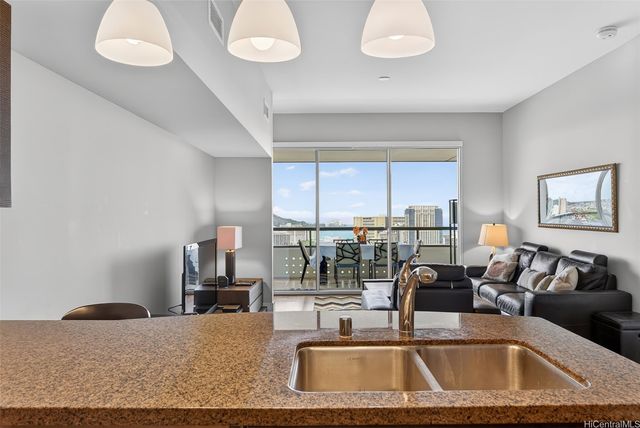 1837 Kalakaua Avenue 3503, Honolulu, HI 96815