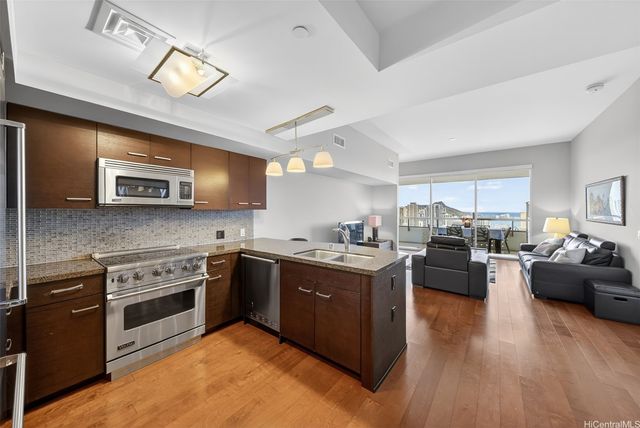 1837 Kalakaua Avenue 3503, Honolulu, HI 96815