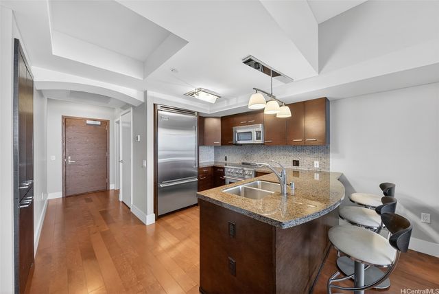1837 Kalakaua Avenue 3503, Honolulu, HI 96815