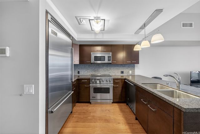 1837 Kalakaua Avenue 3503, Honolulu, HI 96815