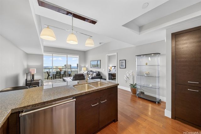 1837 Kalakaua Avenue 3503, Honolulu, HI 96815