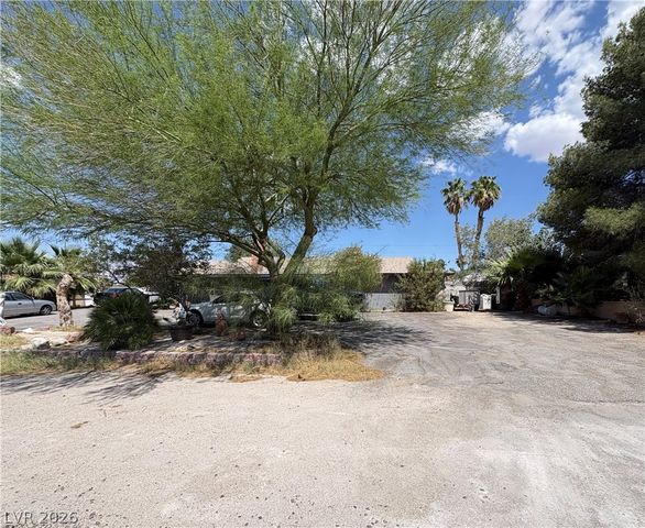 7942 Firethorn Lane, Las Vegas, NV 89123