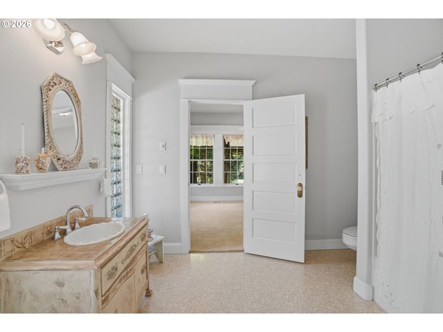 22020 Ne 260TH Pl, Battle Ground, WA 98604
