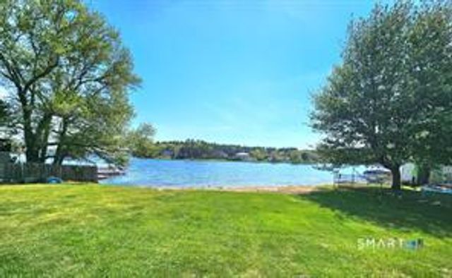 4 John Drive, Griswold, CT 06351